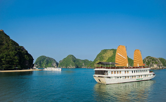 Indochina Sails Halong Bay