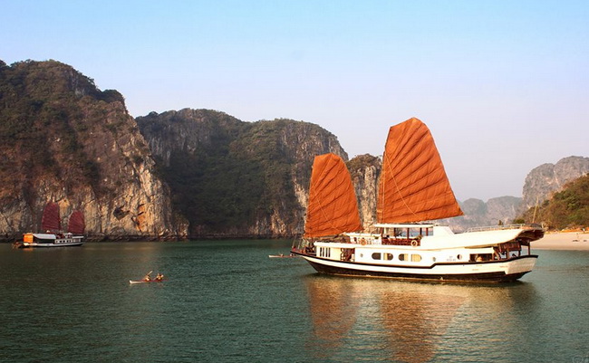 Prince Junk Halong Bay - indochina junk