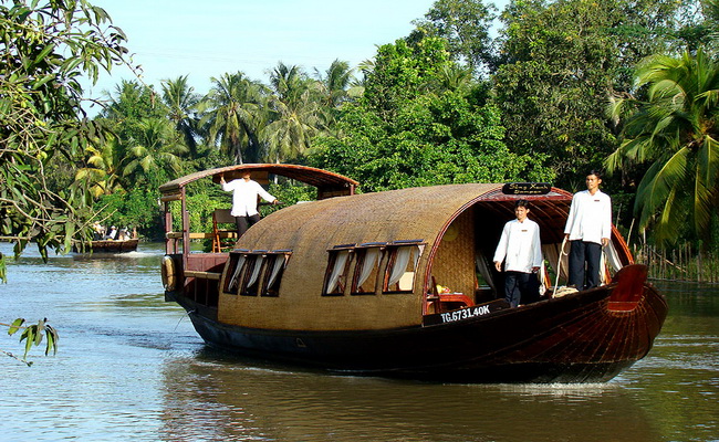 Song Xanh Sampan Cruise, Mekong river boat